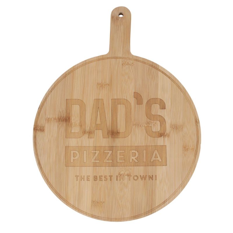 Engraved bamboo pizza board featuring "Dad's Pizzeria: The Best in Town," perfect for stylish pizza serving.