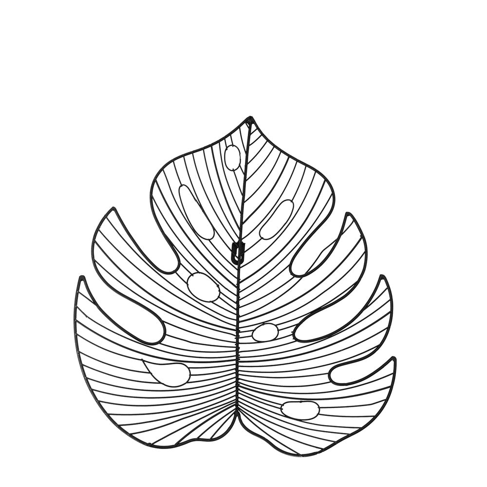 Unique metal wall art featuring a leaf design, crafted from 100% iron, ideal for enhancing any living space.