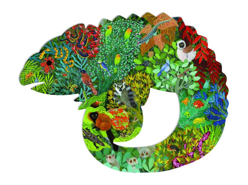 Colorful Djeco chameleon puzzle with 150 pieces, designed for kids 6+, enhancing creativity and fine motor skills.