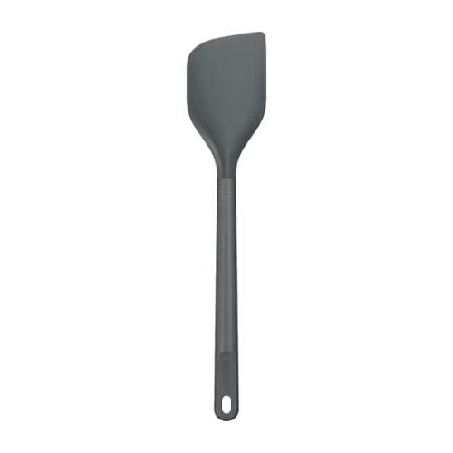 Large Zyliss spatula with eco-friendly wheat straw handle, heat-resistant silicone head, and stylish grip for versatile cooking tasks.