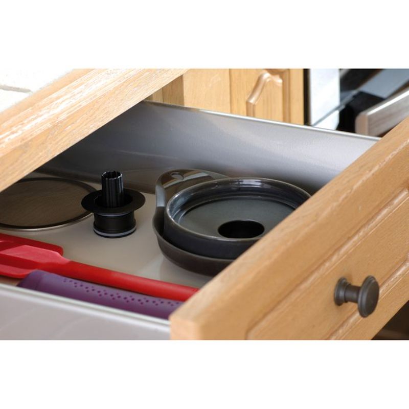 Alt text: "Mastrad Charcoal Filtering Funnel (13cm) with removable sieve, designed for smooth pouring of jams, mousses, and wines."