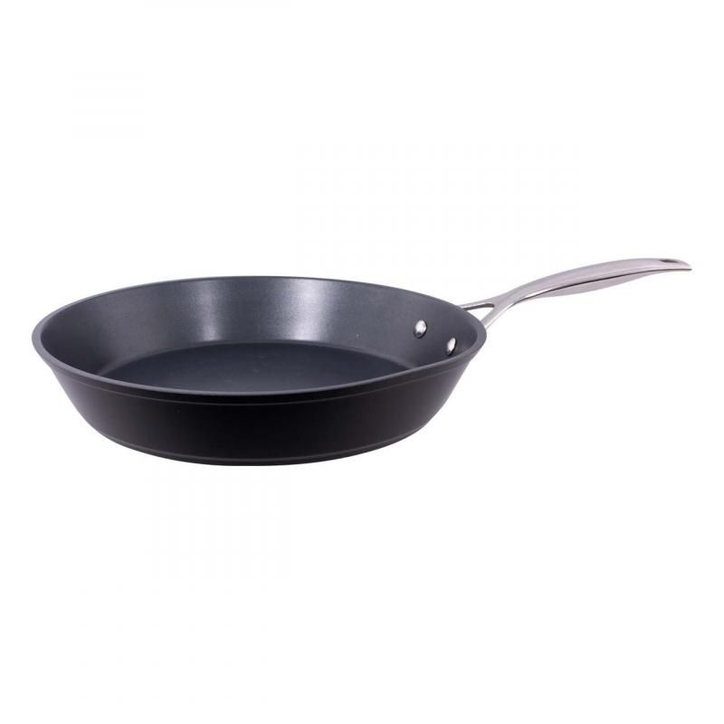 Pyrolux Ignite 26cm Skillet, heavy-duty aluminum, PFOA-free non-stick, tempered glass lid, induction compatible, stylish design.