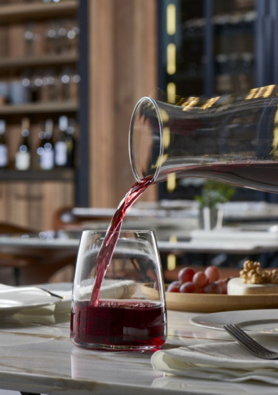 Set of 4 Pasabahce 495ml wine glasses in elegant soda lime glass designed for enhancing wine flavor and aroma.