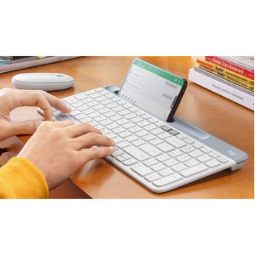 Logitech K580 Keyboard – sleek wireless design, Easy-Switch for multiple devices, and compact layout with number pad.