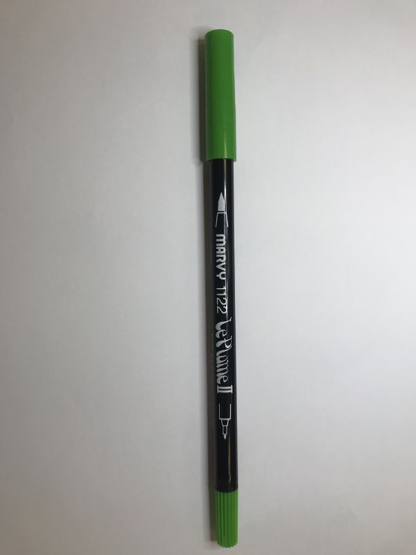 MARVY LE PLUME II dual tip marker in Peacock Green 58, featuring a brush tip and fine tip for versatile artistic applications.