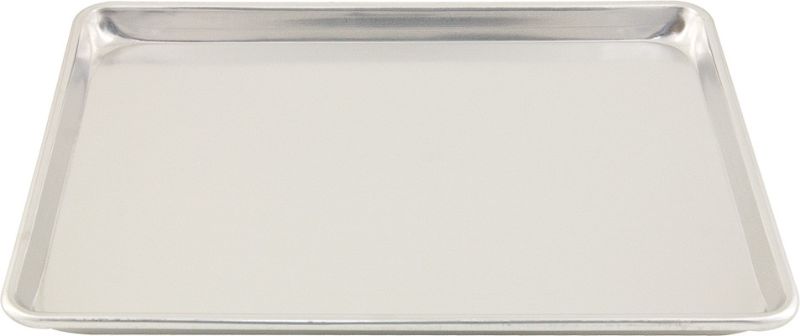 Premium aluminium bake sheet by Chef Inox, 330x450mm, featuring non-stick surface for easy baking and cleanup.