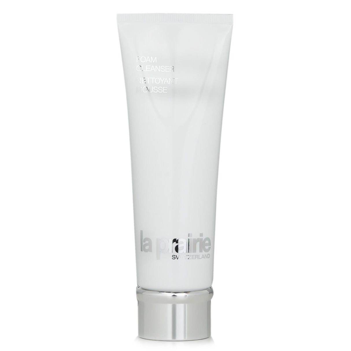 La Prairie Foam Cleanser in 125ml, luxuriously removes makeup and impurities while preserving skin’s natural barrier.