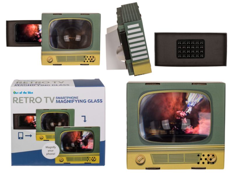Smartphone Magnifying Glass Retro Television