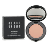 Creamy Light Bisque corrector from Bobbi Brown, perfect for brightening dark circles with a waterproof, long-wearing formula.