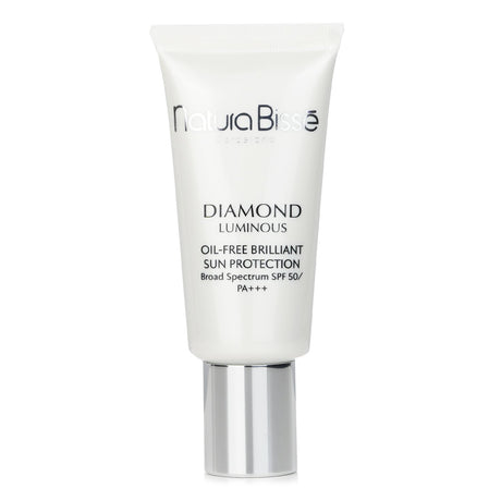 Oil-free sunscreen with SPF 50, enhances radiance, targets pigmentation, and provides hydration for all skin types.
