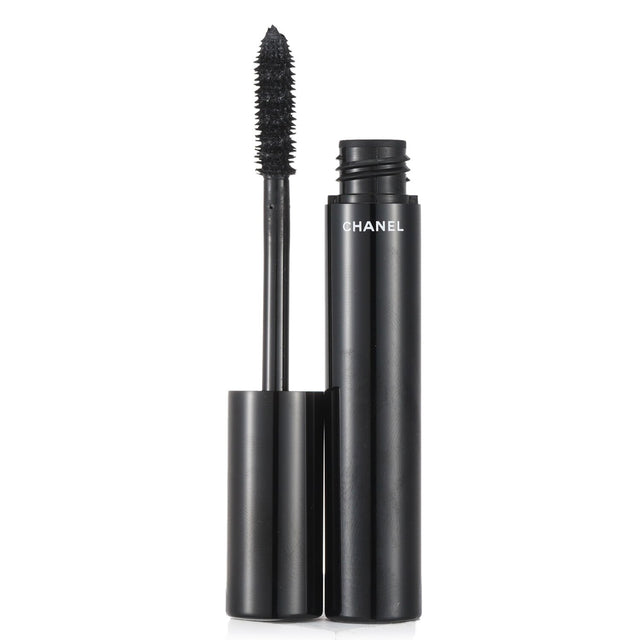 Chanel Le Volume Waterproof Mascara #10 Noir offers voluminous, defined lashes with a smudge-proof, long-lasting formula.