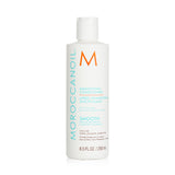 Moroccanoil Smoothing Conditioner 250ml for unruly hair, infused with argan oil for moisture and frizz control.