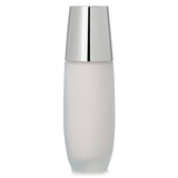 Rich moisturizing emulsion for normal to dry skin, combats aging, enhances brightness, and leaves a soothing fragrance.