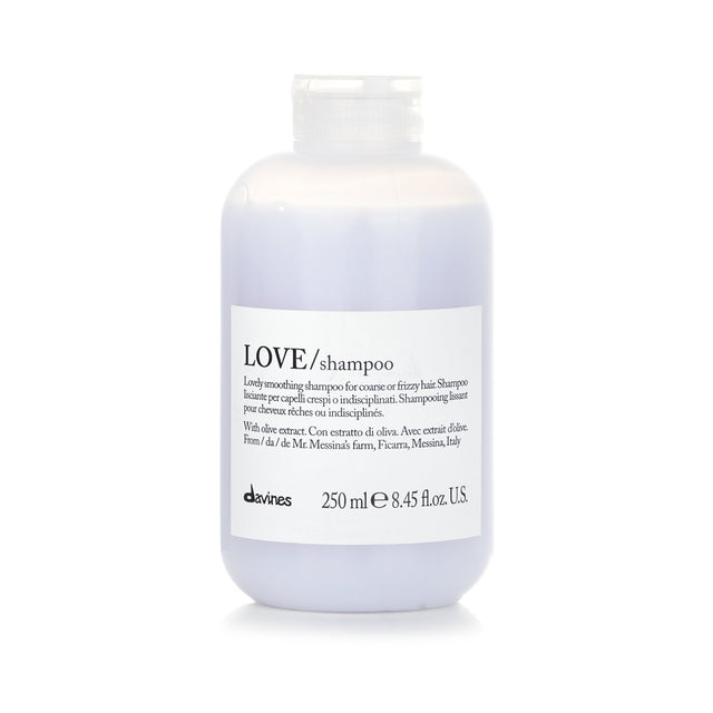 Davines Love Shampoo in 250ml, ideal for moisturizing coarse or frizzy hair, leaving it soft, smooth, and manageable.