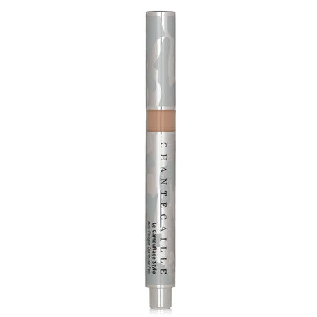 Chantecaille Le Camouflage Stylo #5, a corrector pen that conceals dark circles and imperfections for a radiant complexion.