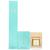 Elegant glass home fragrance diffuser with wooden cap, features Profumi Del Monte Capanne scent for a refreshing ambiance.