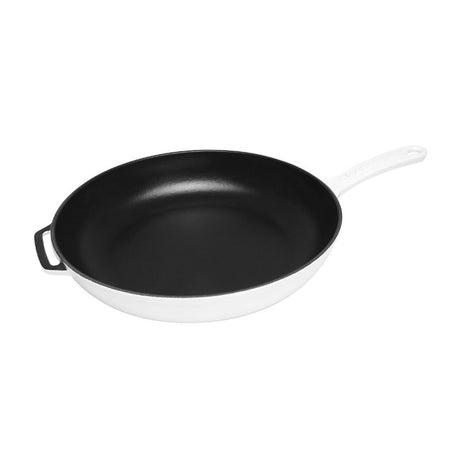 28cm Brilliant White cast iron fry pan with a cast handle, ideal for even cooking, searing, and versatile gourmet dishes.