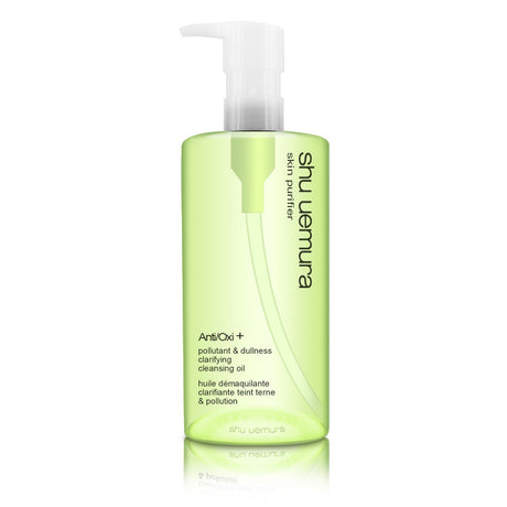 Luxurious 450ml cleansing oil infused with moringa and green tea, removes makeup and protects against pollutants for radiant skin.
