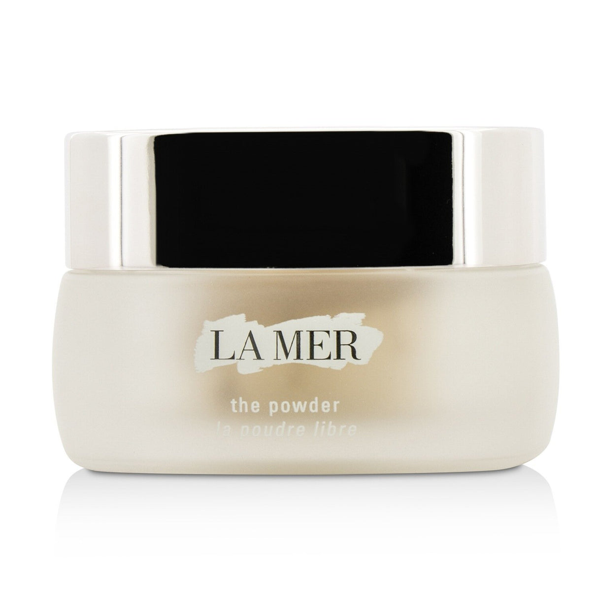 Lightweight La Mer finishing powder enhances complexion with translucent coverage, featuring blendable particles for all skin types.