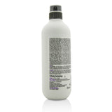 KMS California Color Vitality Blonde Conditioner in 750ml, anti-yellowing formula for bright, healthy blonde hair.