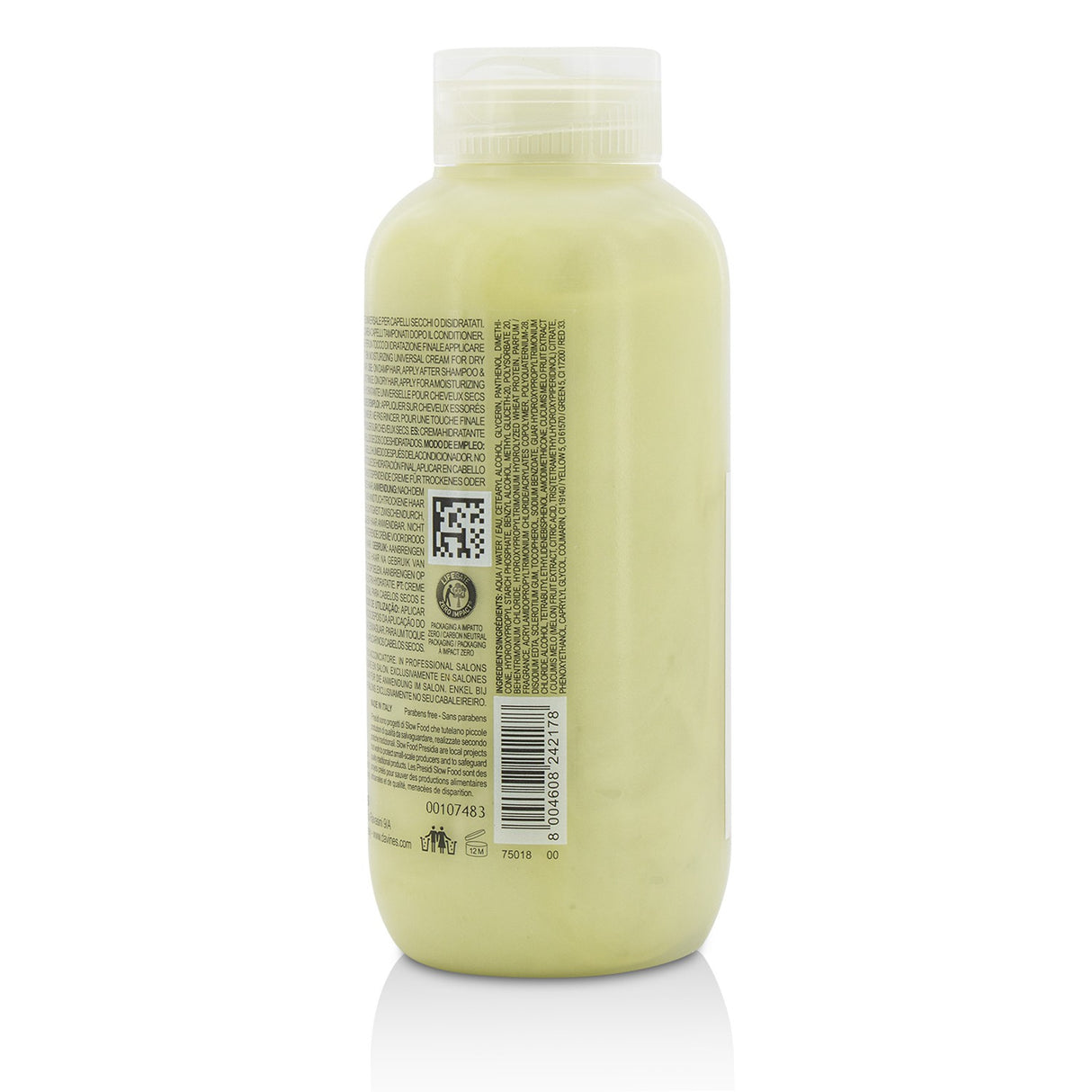 Moisturizing leave-in cream for dry hair with yellow melon extract, enhancing softness and shine for manageable locks.