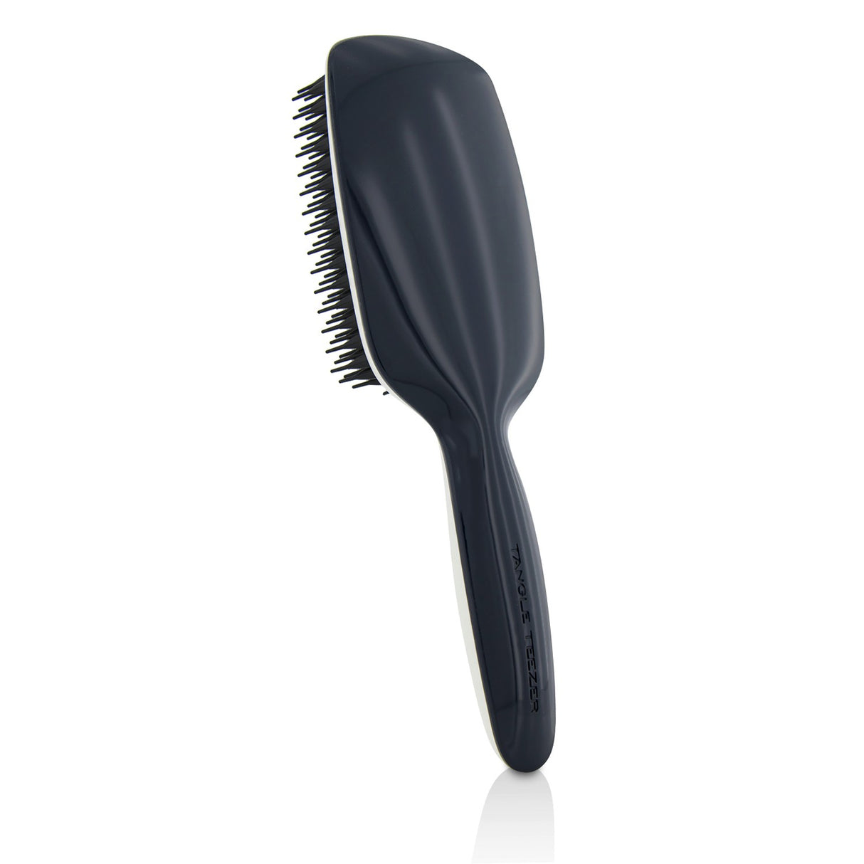 A paddle hair brush designed for efficient blow-drying, featuring advanced teeth technology for smooth, voluminous hair.