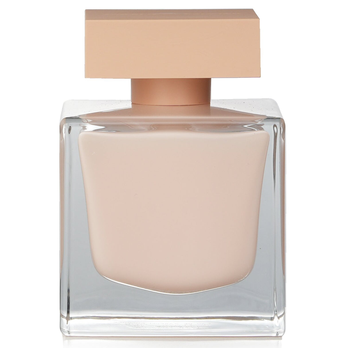 Elegant 90ml Narciso Poudree Eau De Parfum with floral woody notes of rose, jasmine, musk, vetiver, perfect for every occasion.