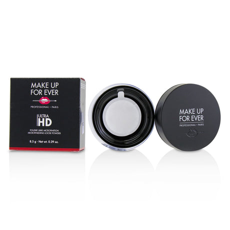 Make Up For Ever Ultra HD Microfinishing Loose Powder #01 Translucent, 8.5g, provides a weightless, flawless finish for all skin types.