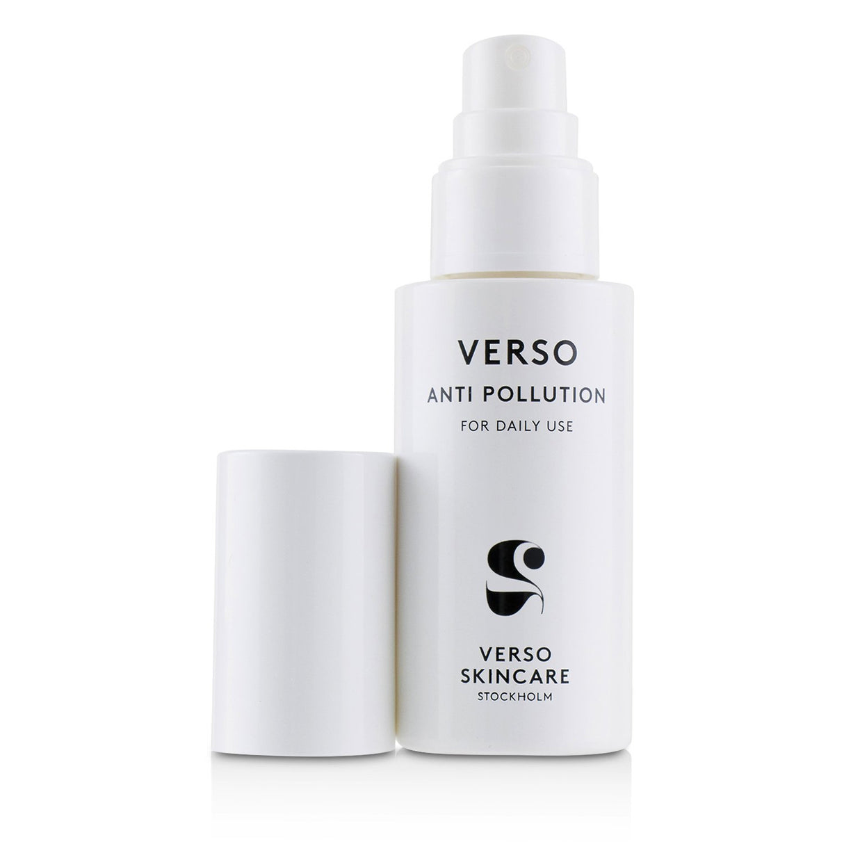 VERSO Anti Pollution Facial Mist in a 50ml bottle, hydrates and protects skin from pollutants while preventing premature aging.