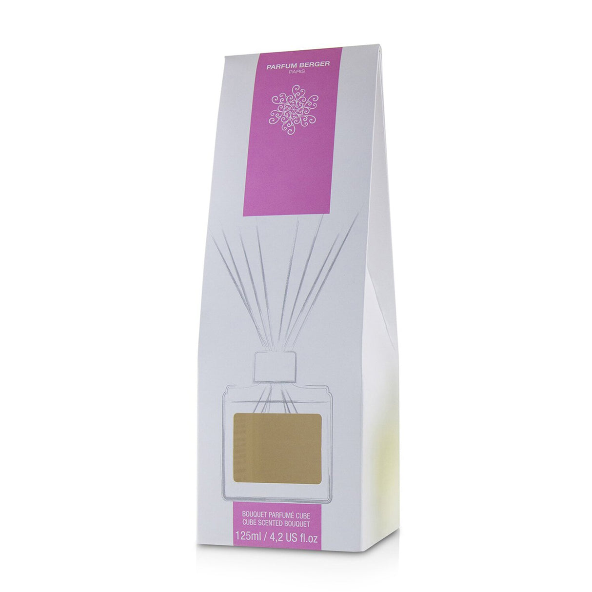 Contemporary glass cube diffuser filled with Ylangs' Sun fragrance, designed for optimal scent diffusion in stylish decor.