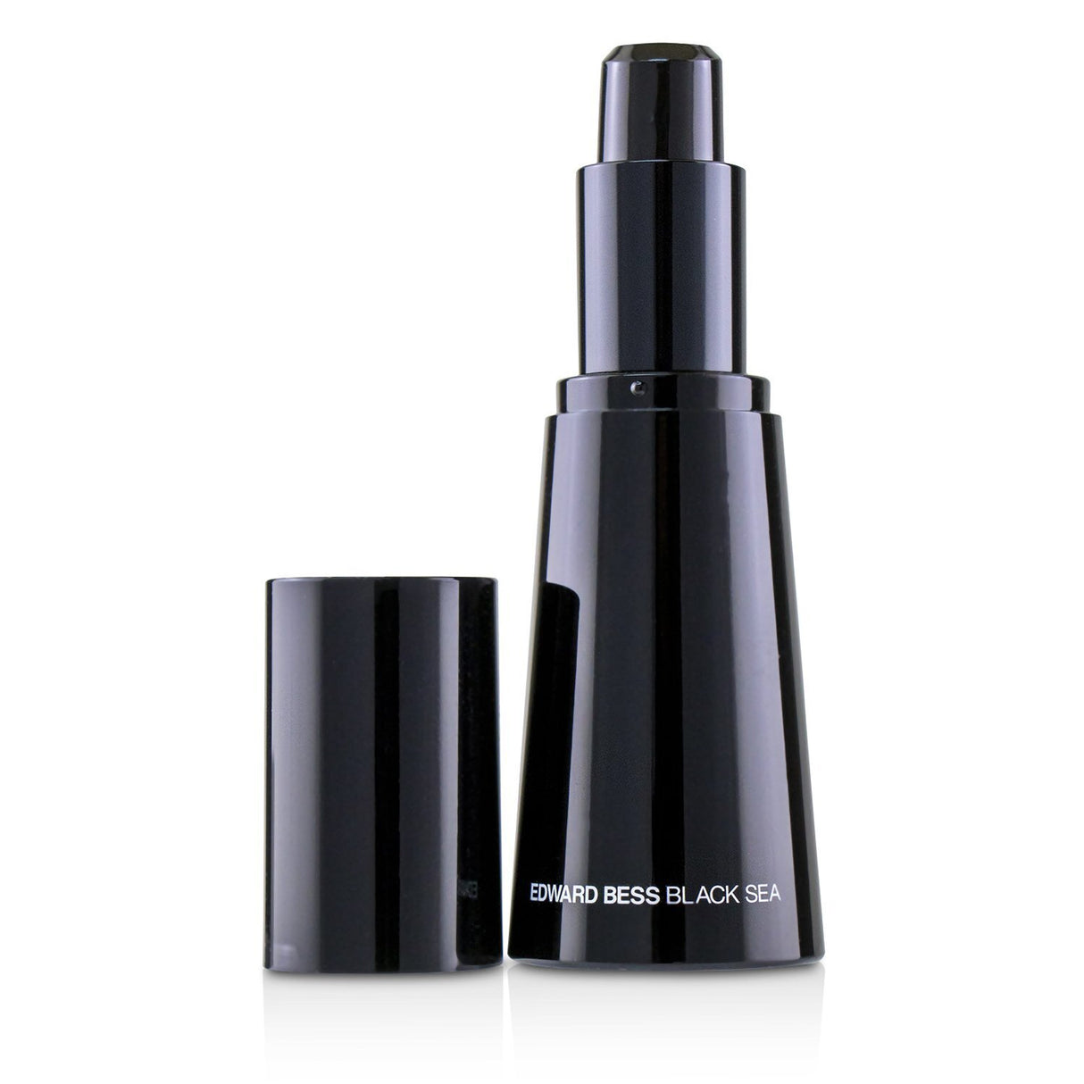Luxurious 47ml facial serum with marine extracts, reducing wrinkles and enhancing skin's radiance and firmness.