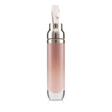 La Mer The Lip Volumizer: luxurious 7ml lip treatment for fuller, hydrated lips with antioxidant-rich formula.