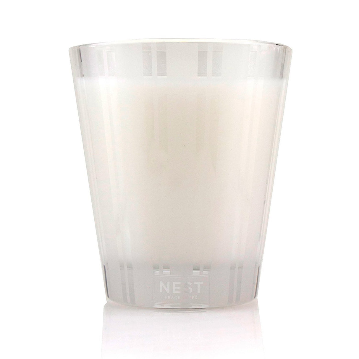 Nest Velvet Pear Scented Candle in a 230g jar, featuring a lush pear aroma for a calming, relaxing atmosphere.