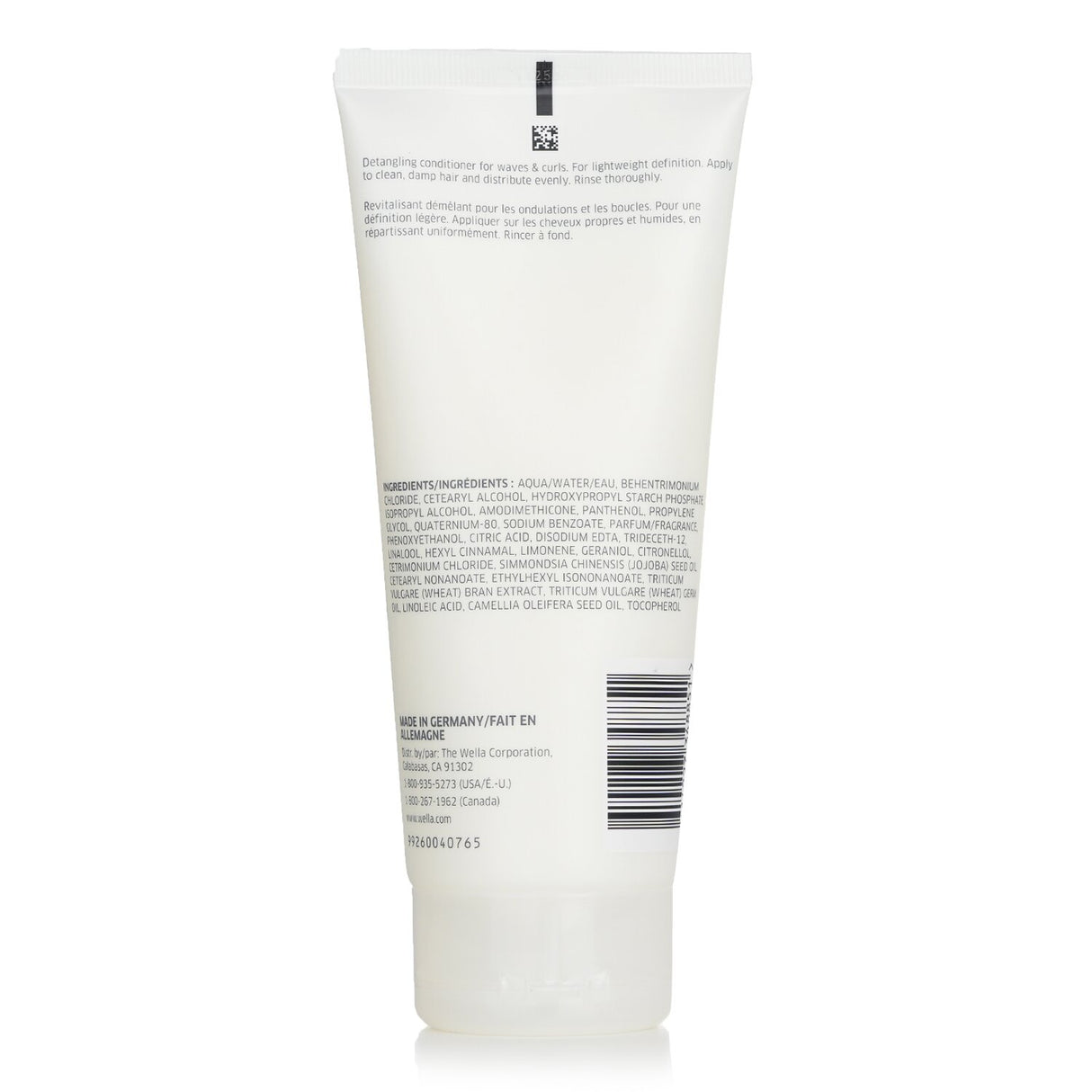 Wella Nutricurls Detangling Conditioner in a 200ml tube, designed for hydrating and defining waves and curls.