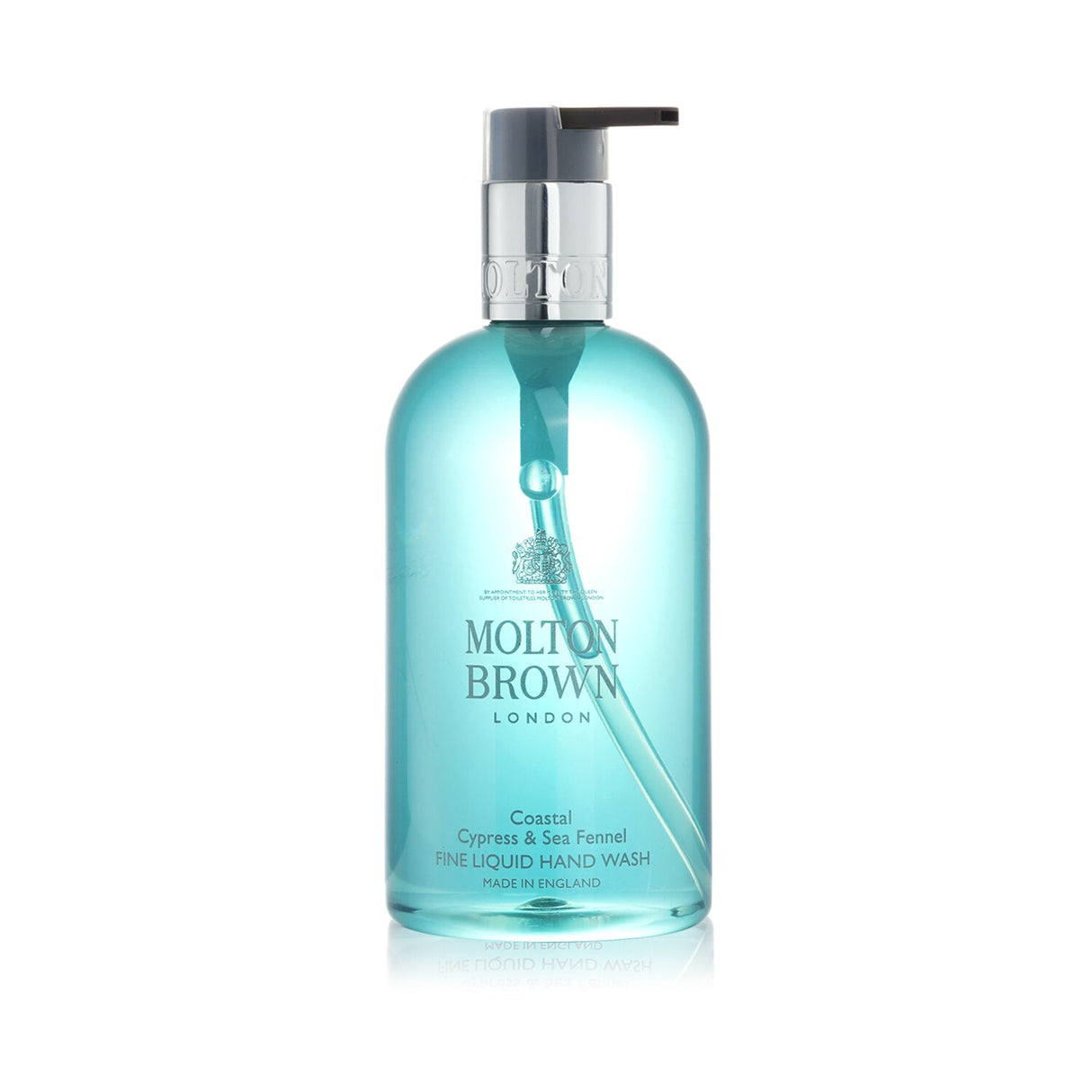 Luxurious hand wash infused with coastal scents, leaving hands soft, refreshed, and beautifully fragrant.