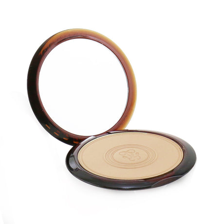 Guerlain Terracotta Matte Sculpting Powder #Light, a 10g powder for warm, sculpted skin with a sun-kissed matte finish.