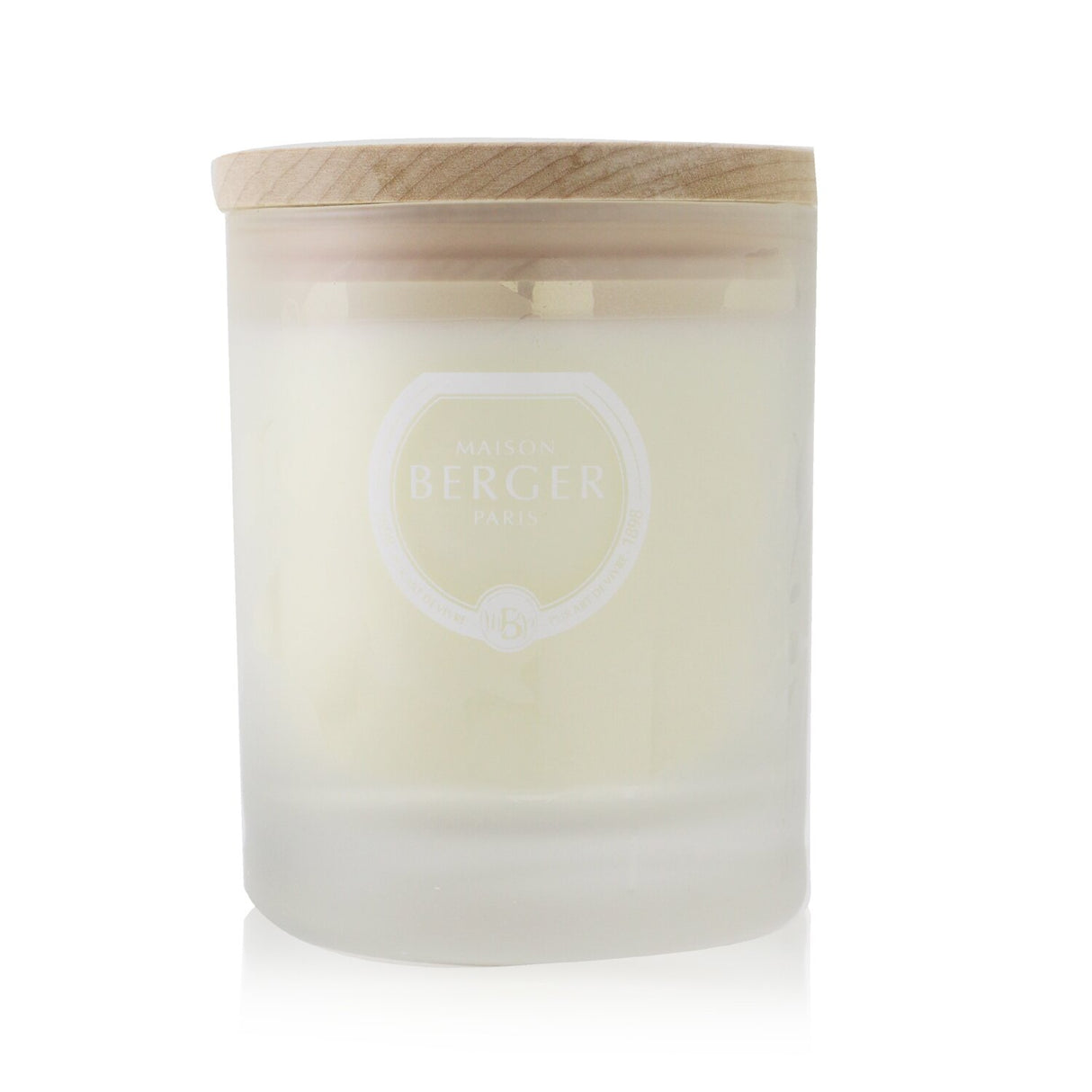 Elegant Lampe Berger Aroma Love scented candle in frosted glass, infused with ylang-ylang and patchouli for a romantic atmosphere.