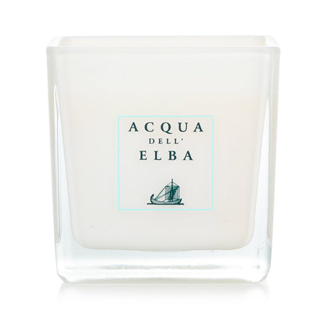 Luxurious Acqua Dell'Elba scented candle, Giglio Delle Sabbie, 180g, burns for 60 hours, enhancing space with coastal elegance.