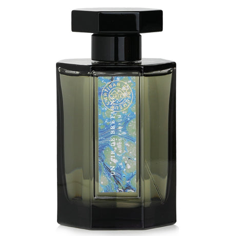 Woody aquatic fragrance for all, featuring bergamot, citruses, calone, neroli, seaweed, and cedar notes in 100ml spray.