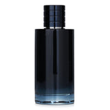 Christian Dior Sauvage Parfum Spray 200ml: Aromatic fragrance for men with spicy, warm notes, exuding elegance and confidence.