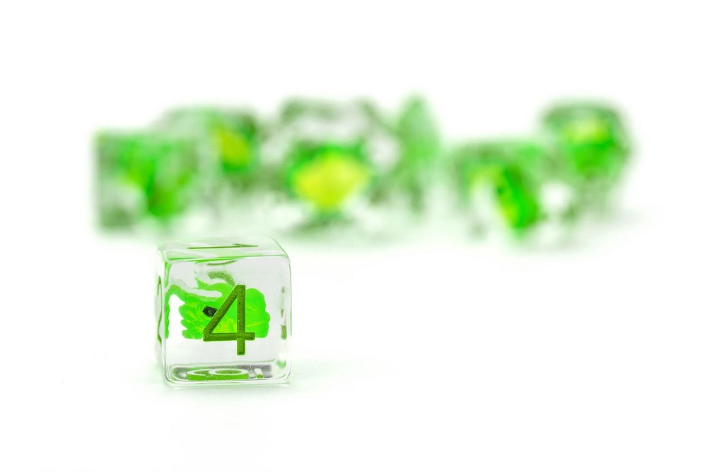 Fanroll: Dragon Storm Inclusion Resin Dice Set: Green Dragon