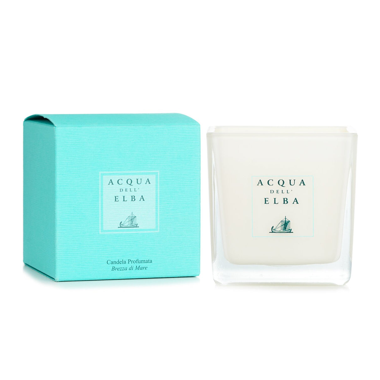 Luxury scented candle by Acqua Dell'Elba, Brezza Di Mare, infusing homes with a soothing ocean breeze aroma.