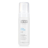 Hydrating cleansing mousse with aloe vera and hyaluronic acid, designed for dehydrated skin in a 150ml bottle.