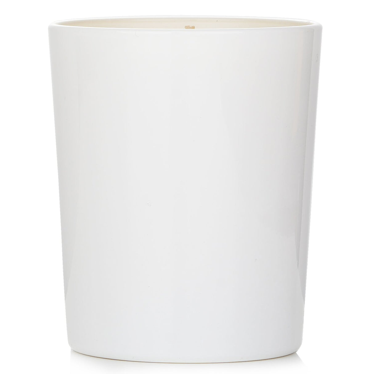 Max Benjamin Grapefruit & Pomelo Candle in a glass jar, made of natural soy wax, offers a vibrant citrus scent and 40-hour burn time.