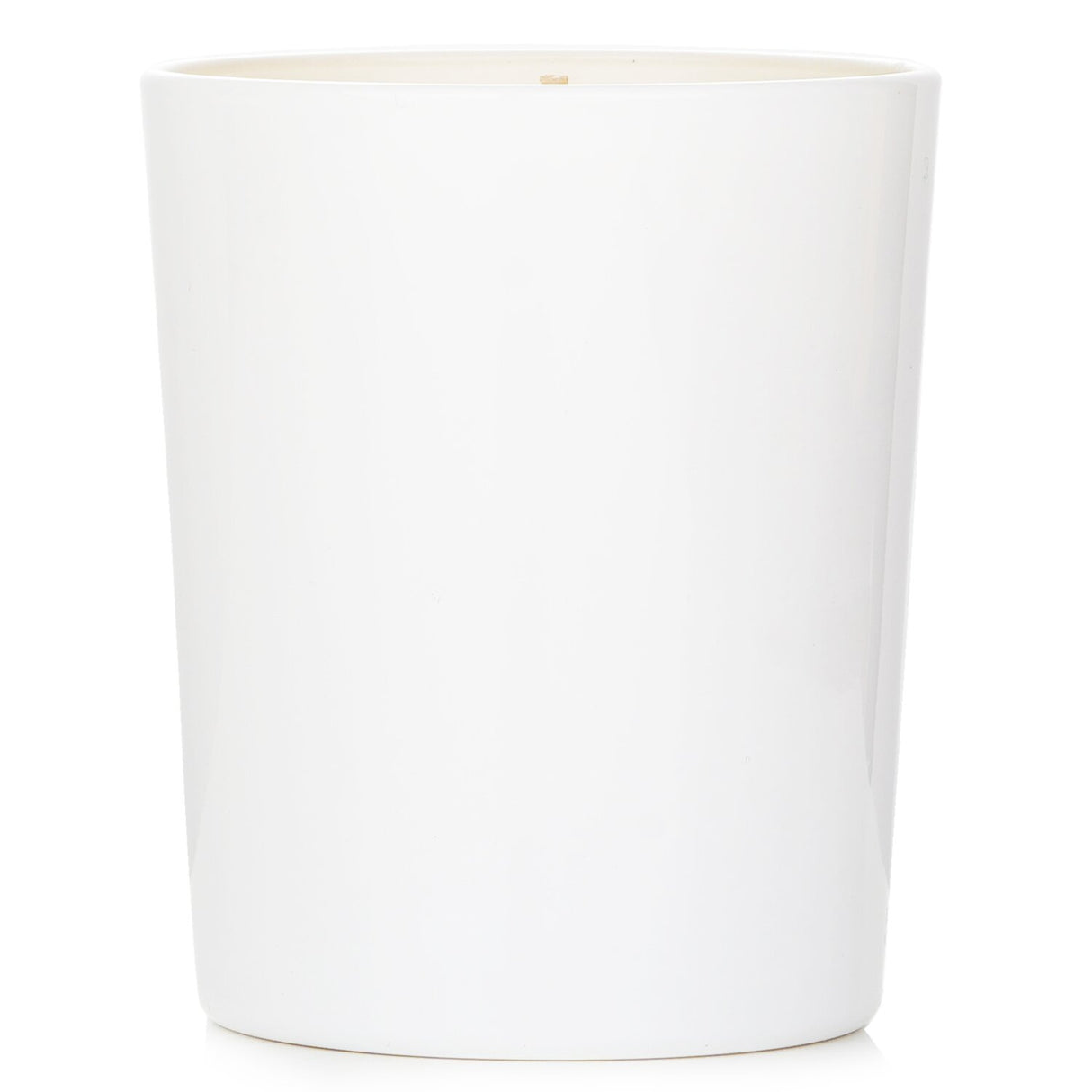 Max Benjamin Blue Flowers Candle in elegant glass, crafted from natural soy wax, offers a romantic floral scent for up to 40 hours.
