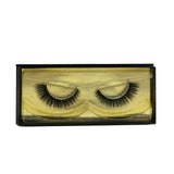 Lash Star Visionary Lashes #005 feature multi-layered silk for full volume, 3D effect, and a comfortable cotton band.