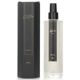 Teatro Wool Fabric Spray, 250ml: premium textile spray with essential oils for refreshing and scented wool items.