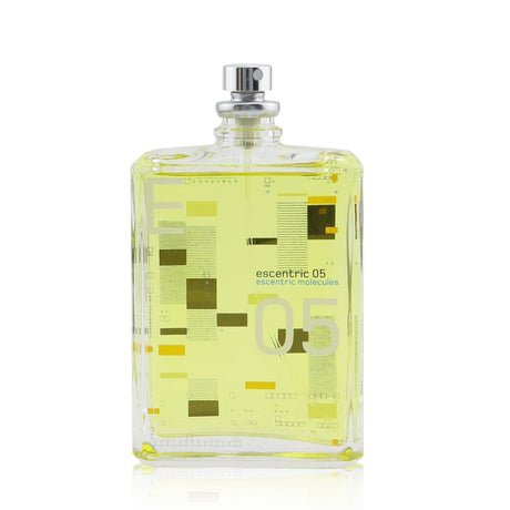 Escentric Molecules Escentric 05 Parfum Spray - Unisex fragrance with fresh woody notes, ideal for spring and summer wear.