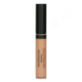 Lightweight liquid mineral concealer #2C Light, smooths skin, covers imperfections, and brightens dark circles. Vegan and cruelty-free.