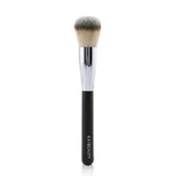 KAIBEAUTY Studio Powder Brush (F01) with soft vegan bristles for flawless powder application and precise blending.